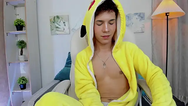 arlequiin  online show from 02-04-26, 08:36