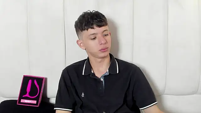 David Roy  online show from 02-26-26, 01:32