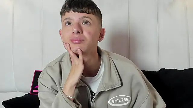 David Roy  online show from 02-27-26, 01:33