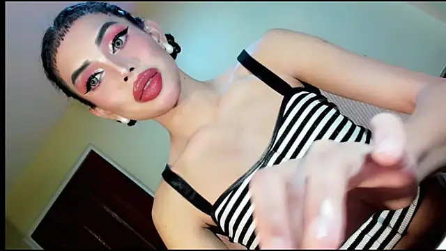 tiffanymers online show from 02-11-26, 06:18