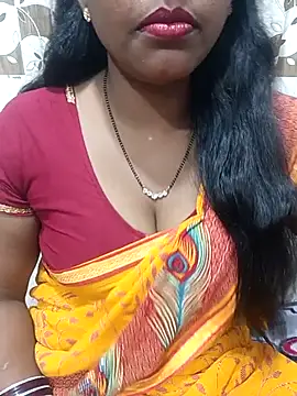 Snapshot of Parul-009 chatting on 02-19-26, 09:27 Parul-009 online show from 02-19-26, 09:27