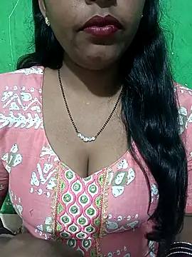 Snapshot of Parul-009 chatting on 03-02-26, 07:15 Parul-009 online show from 03-02-26, 07:15