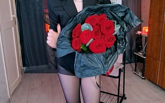 Snapshot of marty_bree chatting on 02-13-26, 10:33 marty bree online show from 02-13-26, 10:33