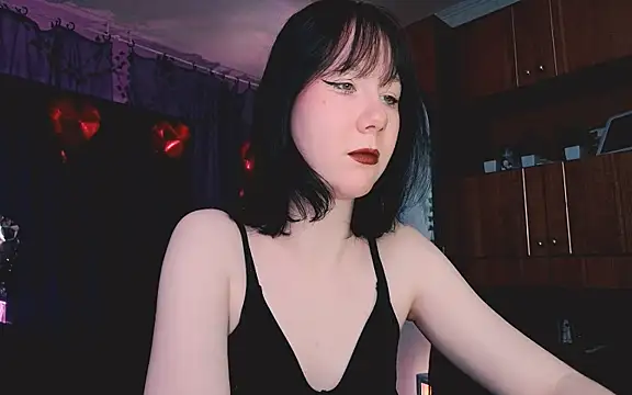 Snapshot of marty_bree chatting on 03-07-26, 04:04 marty bree online show from 03-07-26, 04:04