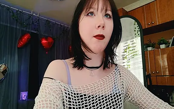 Snapshot of marty_bree chatting on 03-11-26, 01:39 marty bree online show from 03-11-26, 01:39