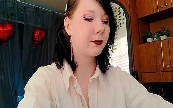 Snapshot of marty_bree chatting on 03-21-26, 01:37 marty bree online show from 03-21-26, 01:37