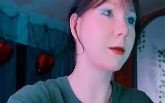 Snapshot of marty_bree chatting on 04-09-26, 03:39 marty bree online show from 04-09-26, 03:39