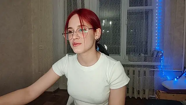 Snapshot of CalandraRolon chatting on 02-28-26, 07:26 CalandraRolon online show from 02-28-26, 07:26