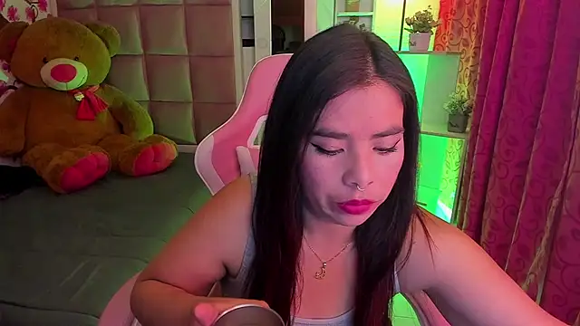 Snapshot of liany_taylor chatting on 02-26-26, 09:19 liany taylor online show from 02-26-26, 09:19