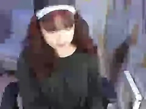 Snapshot of Andrea_girlx chatting on 02-05-26, 01:49 Andrea girlx online show from 02-05-26, 01:49