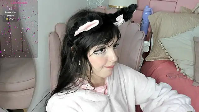 dolly kitter online show from 02-26-26, 11:53