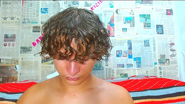 Snapshot of arielnoir6958 chatting on 02-26-26, 11:37 arielnoir6958 online show from 02-26-26, 11:37