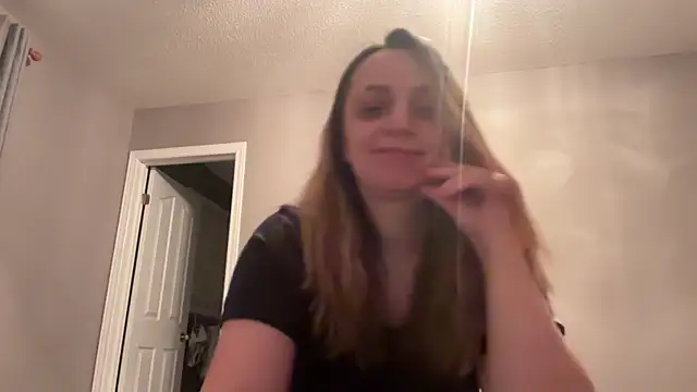 Snapshot of ShyFlameLive chatting on 02-05-26, 02:16 ShyFlameLive online show from 02-05-26, 02:16