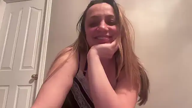 Snapshot of ShyFlameLive chatting on 03-01-26, 02:13 ShyFlameLive online show from 03-01-26, 02:13