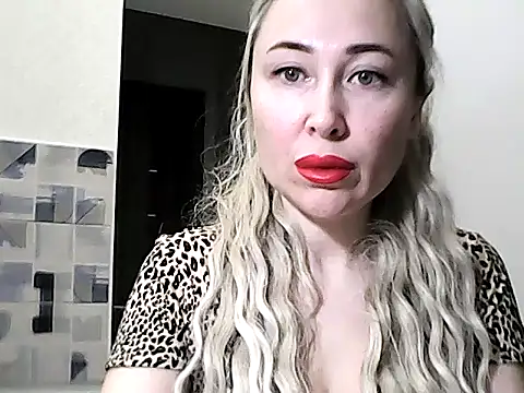 NanaGold2992 online show from 02-23-26, 04:32