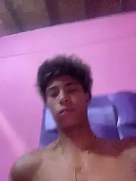 Snapshot of Adan21_cm chatting on 02-13-26, 07:37 Adan21 cm online show from 02-13-26, 07:37