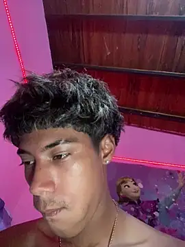 Snapshot of Adan21_cm chatting on 02-28-26, 06:14 Adan21 cm online show from 02-28-26, 06:14