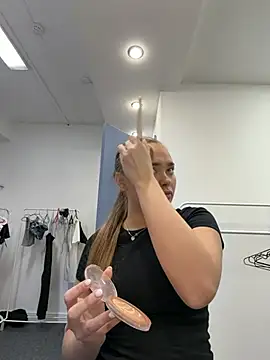 MonicaWestt online show from 04-05-26, 06:21