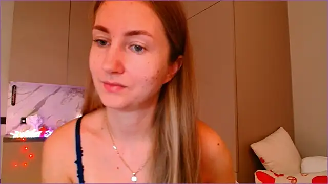 BluueSilk online show from 12-03-25, 08:23