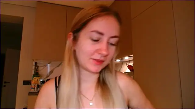 BluueSilk online show from 02-13-26, 06:42