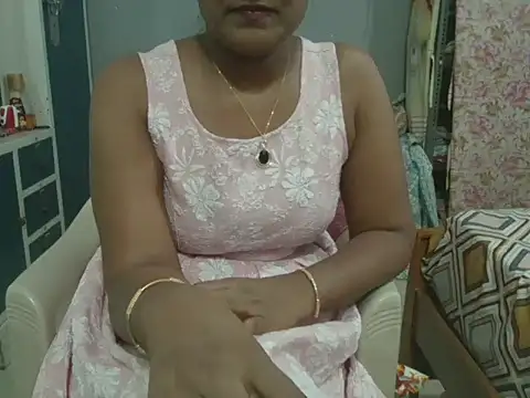 Snapshot of sexybaby3127 chatting on 04-15-26, 04:47 sexybaby3127 online show from 04-15-26, 04:47