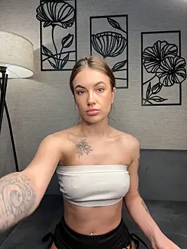 Snapshot of xXKelly_bonb0nXx chatting on 02-23-26, 12:13 xXKelly bonb0nXx online show from 02-23-26, 12:13