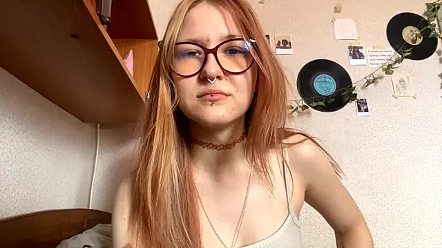 Snapshot of LaureenVielma chatting on 03-08-26, 07:12 LaureenVielma online show from 03-08-26, 07:12