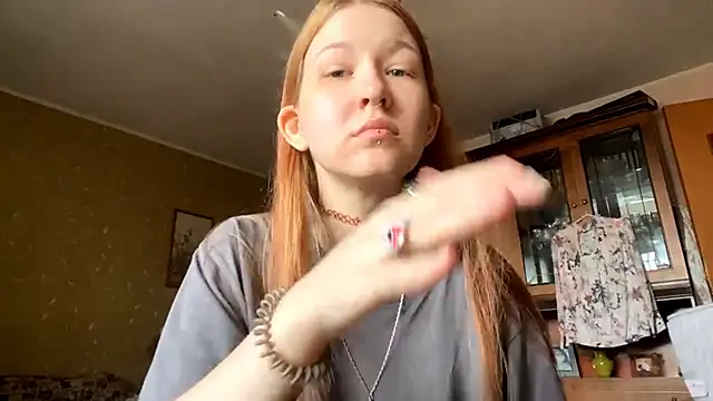 Snapshot of LaureenVielma chatting on 03-26-26, 07:25 LaureenVielma online show from 03-26-26, 07:25