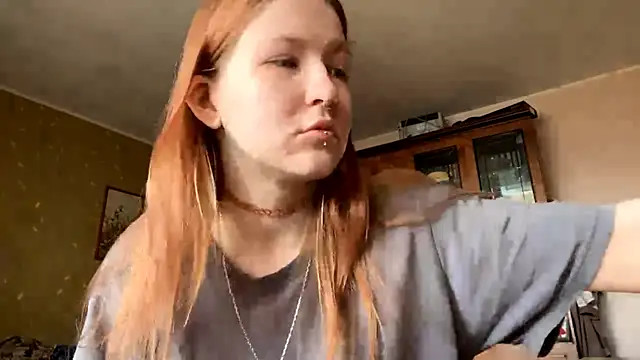 Snapshot of LaureenVielma chatting on 03-27-26, 08:20 LaureenVielma online show from 03-27-26, 08:20