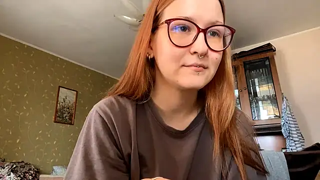 Snapshot of LaureenVielma chatting on 04-11-26, 07:45 LaureenVielma online show from 04-11-26, 07:45