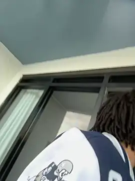 Snapshot of magic_man1085 chatting on 02-23-26, 10:40 magic man1085 online show from 02-23-26, 10:40