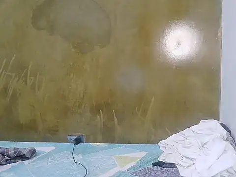 Lumyx Lia online show from 02-12-26, 02:01