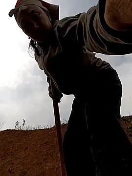 Ami-su online show from 02-27-26, 03:39