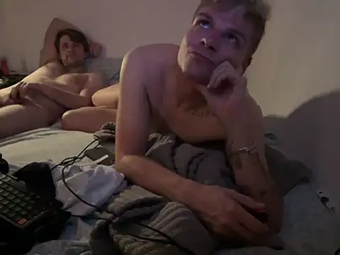 Snapshot of fegsicle chatting on 03-02-26, 01:07 fegsicle online show from 03-02-26, 01:07