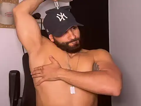 Snapshot of SamDornan51 chatting on 02-27-26, 02:22 SamDornan51 online show from 02-27-26, 02:22