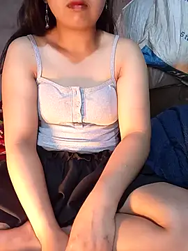 Slutty 18 online show from 03-01-26, 09:50