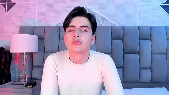 Snapshot of noahWolff_ chatting on 02-24-26, 04:43 noahWolff online show from 02-24-26, 04:43