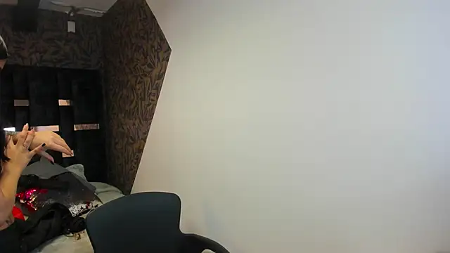 Snapshot of Emily__Cute__ chatting on 02-25-26, 12:37 Emily Cute online show from 02-25-26, 12:37