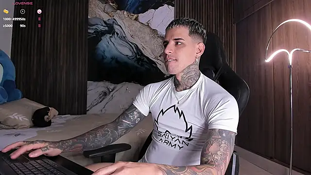 Snapshot of trisstann_ chatting on 02-24-26, 05:11 trisstann online show from 02-24-26, 05:11