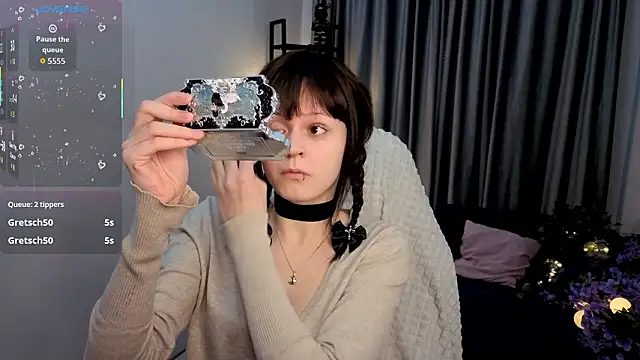 Snapshot of michelewild chatting on 02-09-26, 09:52 michelewild online show from 02-09-26, 09:52