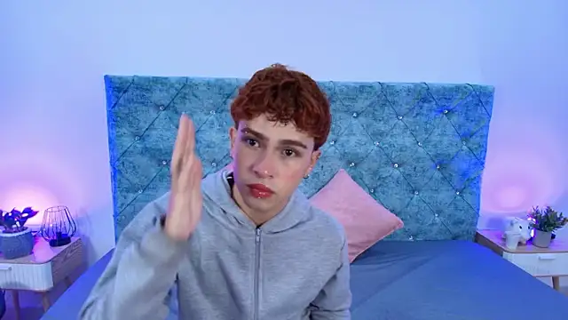 Snapshot of ryan_onFire chatting on 02-09-26, 11:25 ryan onFire online show from 02-09-26, 11:25