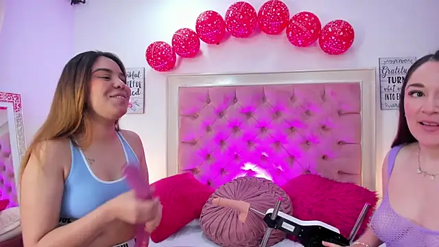 Snapshot of AmbarClarck chatting on 02-10-26, 12:09 AmbarClarck online show from 02-10-26, 12:09