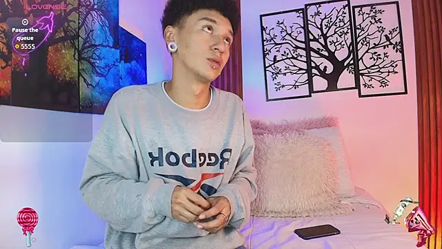 David Banks  online show from 02-10-26, 12:42