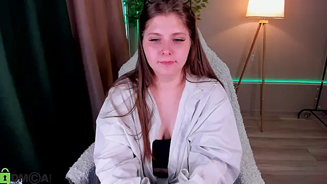 Lumi Ra online show from 03-02-26, 07:15