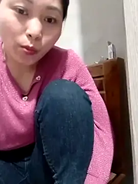 Snapshot of maimai1100 chatting on 02-17-26, 01:24 maimai1100 online show from 02-17-26, 01:24