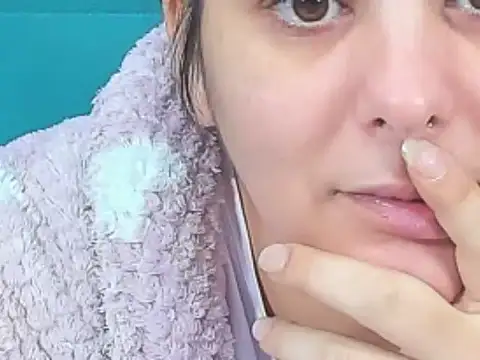 Snapshot of emilyvondark chatting on 02-13-26, 05:20 emilyvondark online show from 02-13-26, 05:20