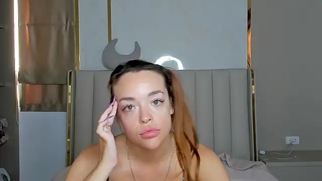 Snapshot of stellaa_quenn chatting on 02-06-26, 01:10 stellaa quenn online show from 02-06-26, 01:10