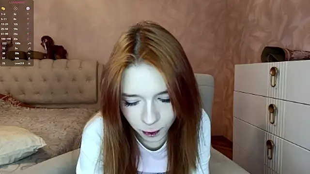 Snapshot of TarynPalek chatting on 03-03-26, 06:41 TarynPalek online show from 03-03-26, 06:41