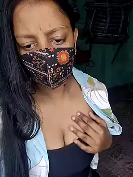 Lovly Couple 1 online show from 02-13-26, 03:52