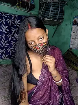 Lovly Couple 1 online show from 02-14-26, 03:31